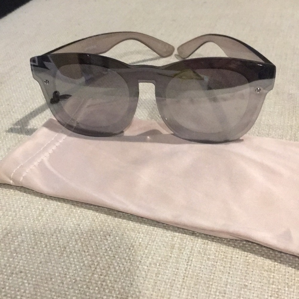 Grey Sunnies